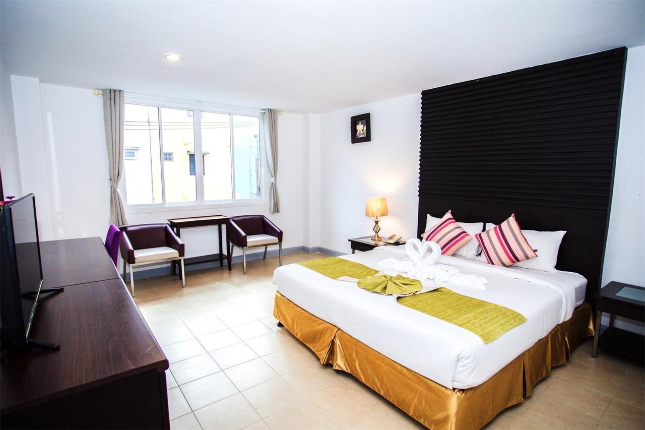 Sino House Patong Hotel Eksteriør billede