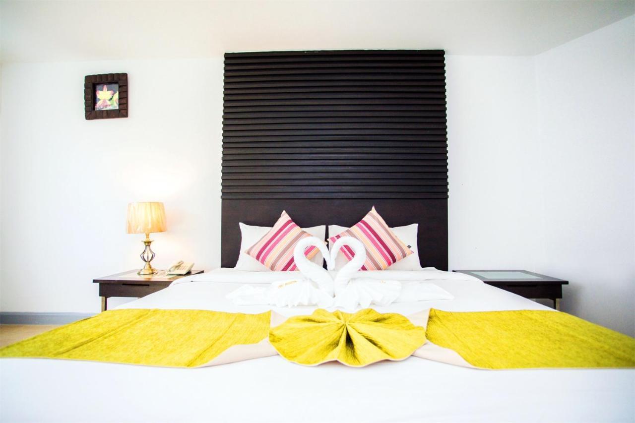 Sino House Patong Hotel Eksteriør billede