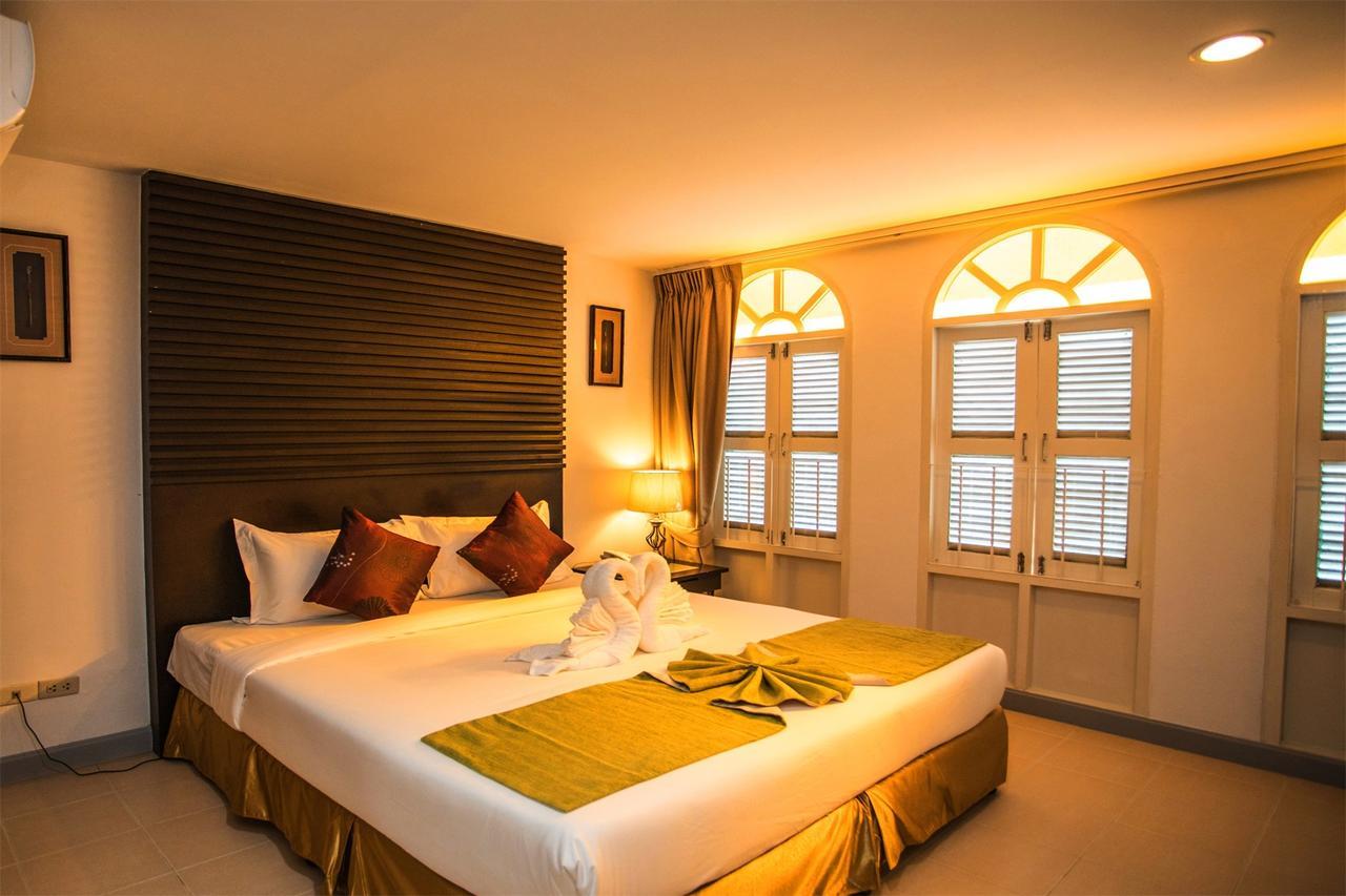 Sino House Patong Hotel Eksteriør billede
