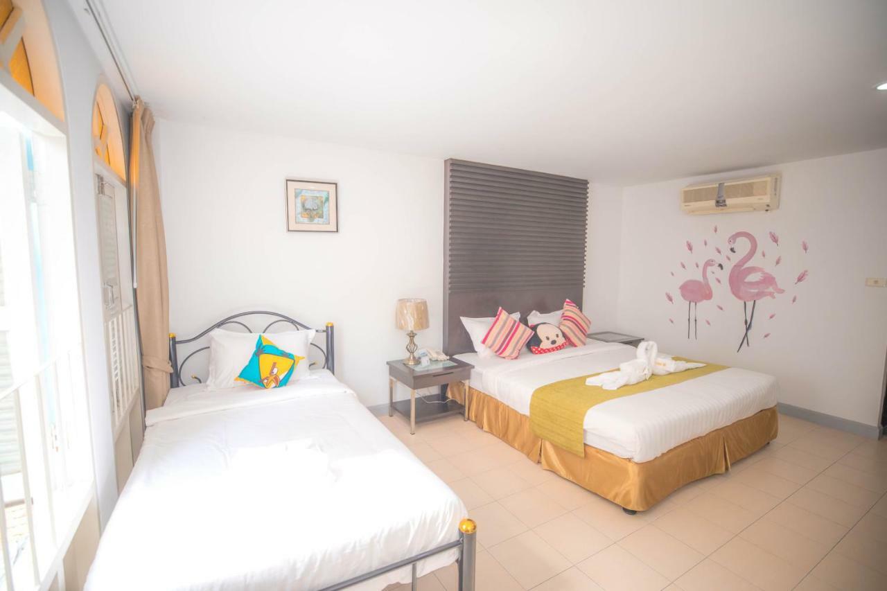 Sino House Patong Hotel Eksteriør billede